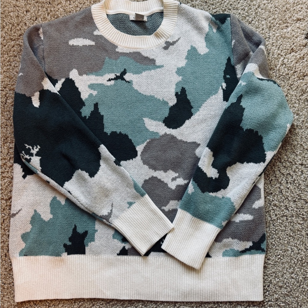 L.L. Bean Women’s Camouflage Crewneck Sweater - Gray, Blue, White